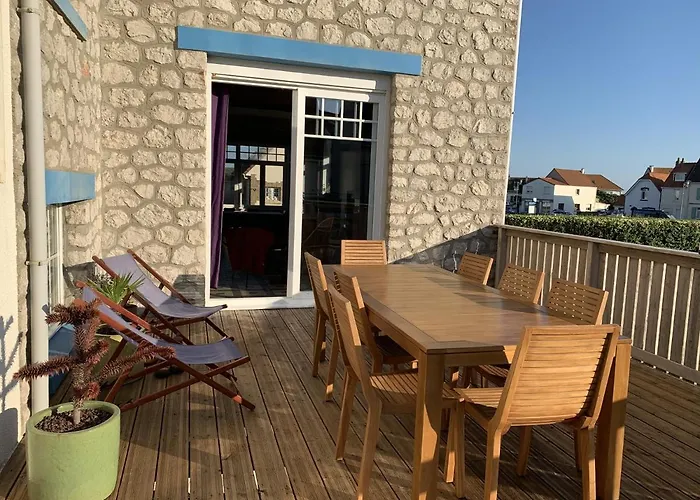 Couette-café La L'escale 3*